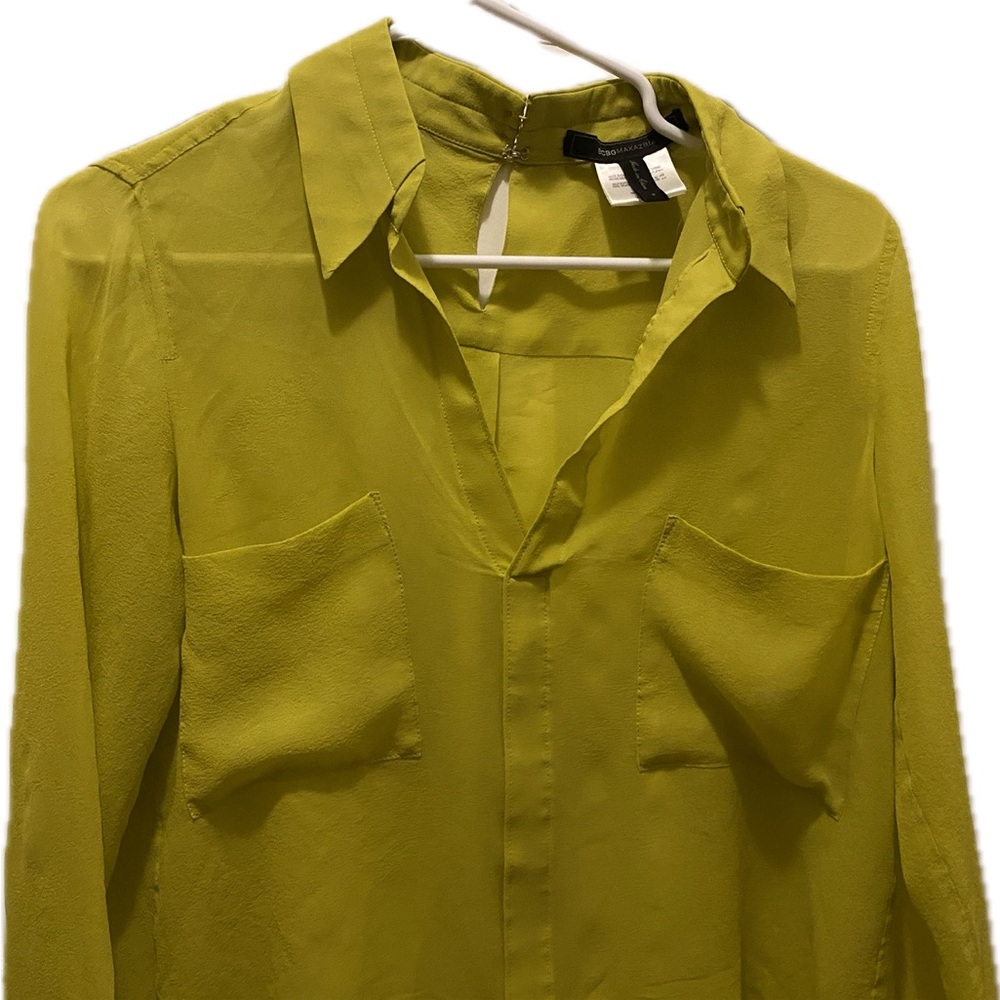 BCBGMaxAzria Vibrant 100% Silk Lemongrass Yellow V-Neck - Picture 2 of 14